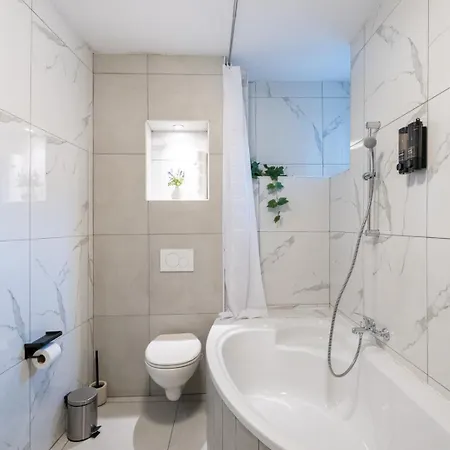 Apartment For 3 Guests I Kitchen I Netflix I 24 7 Check-in