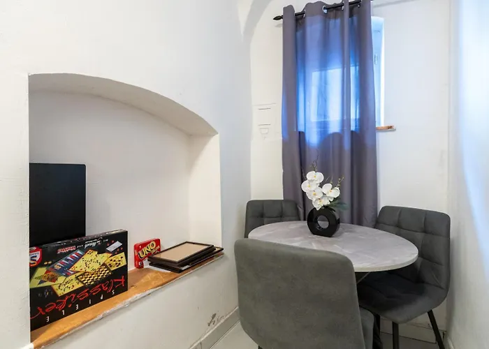 For 3 Guests I Kitchen I Netflix I 24 7 Check-in 아파트 *